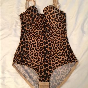 Cute printed bodysuit.